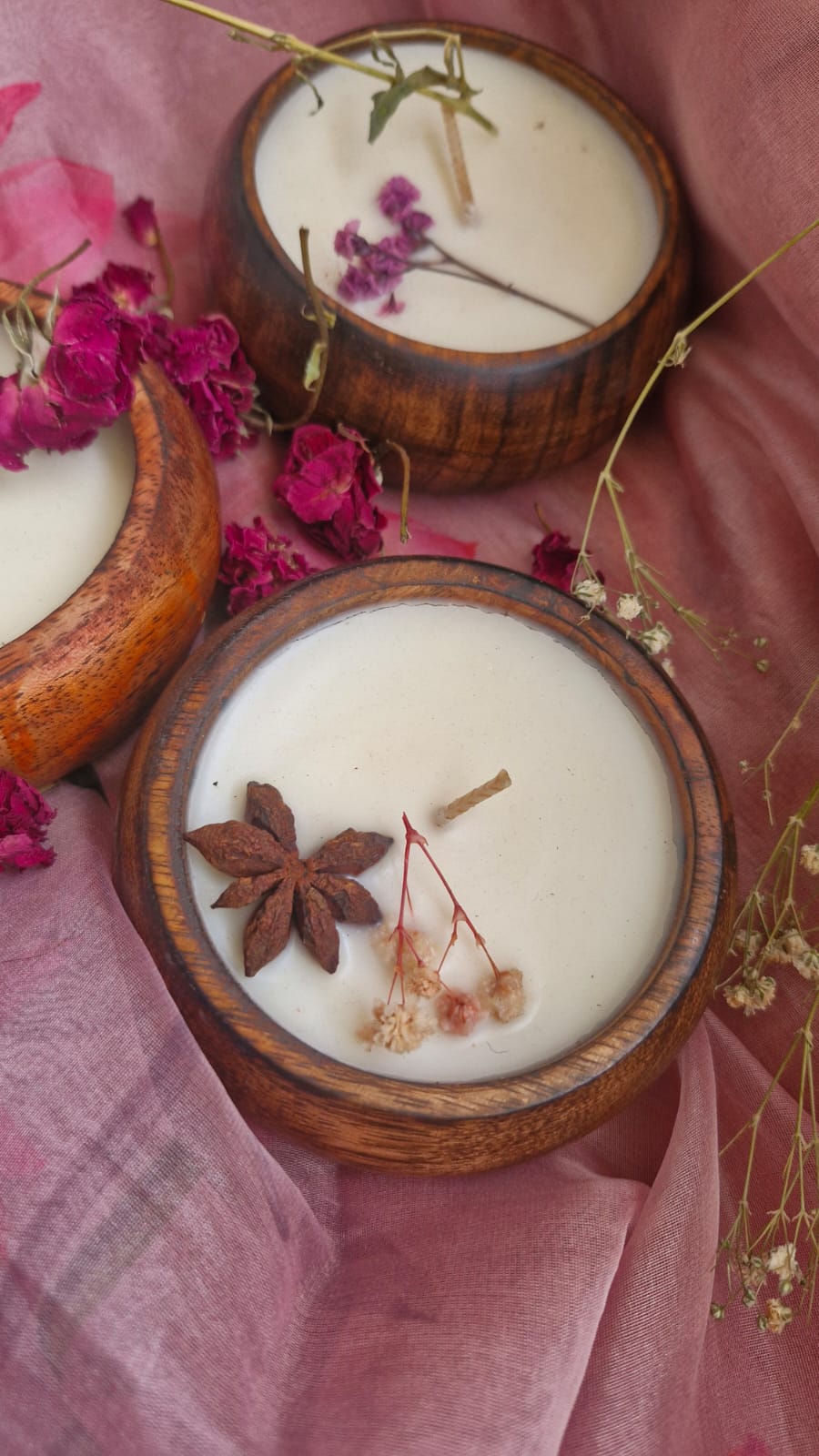 Kastoori - A wooden Jar Candle